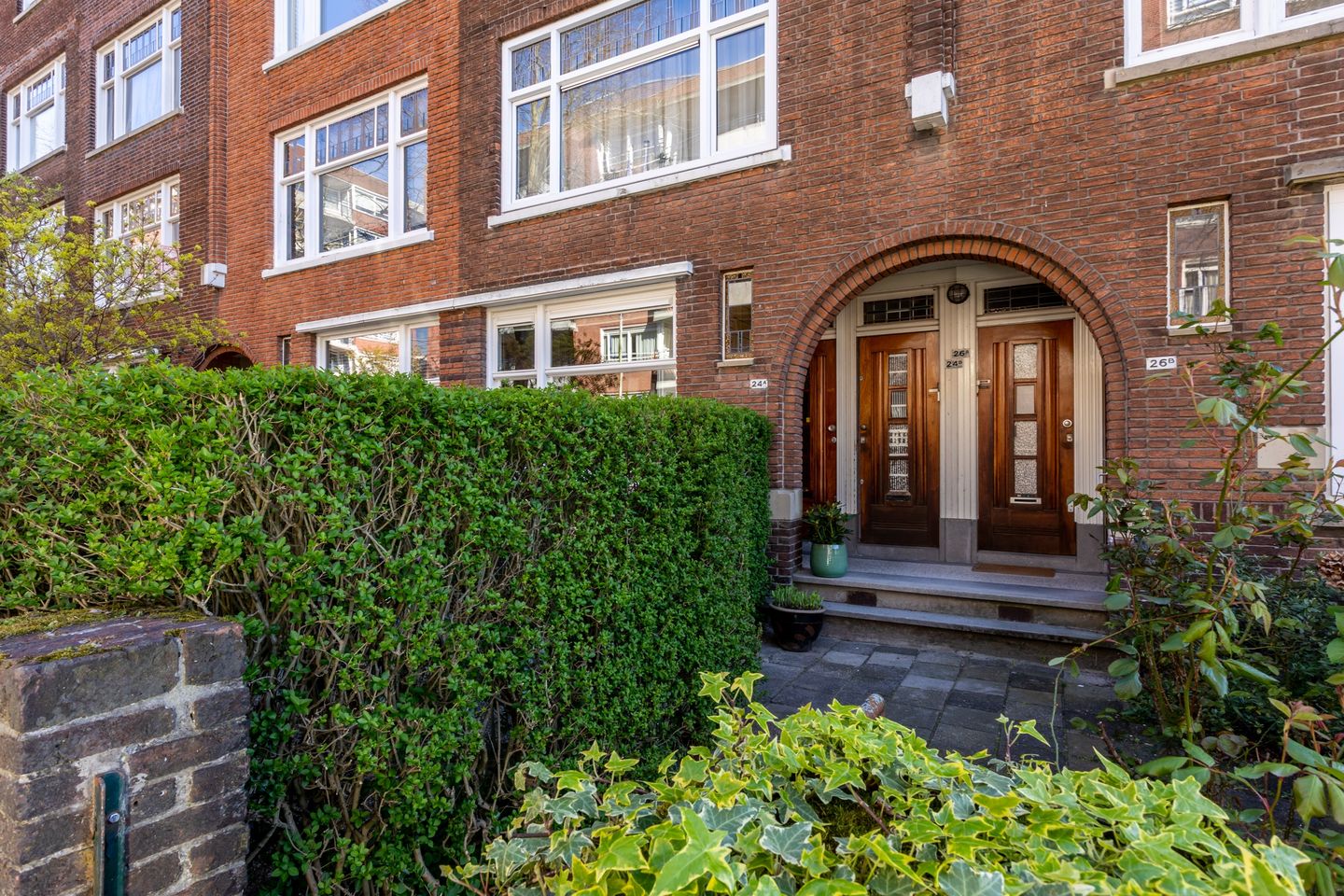 Photo 5 of Donker Curtiusstraat 24-A