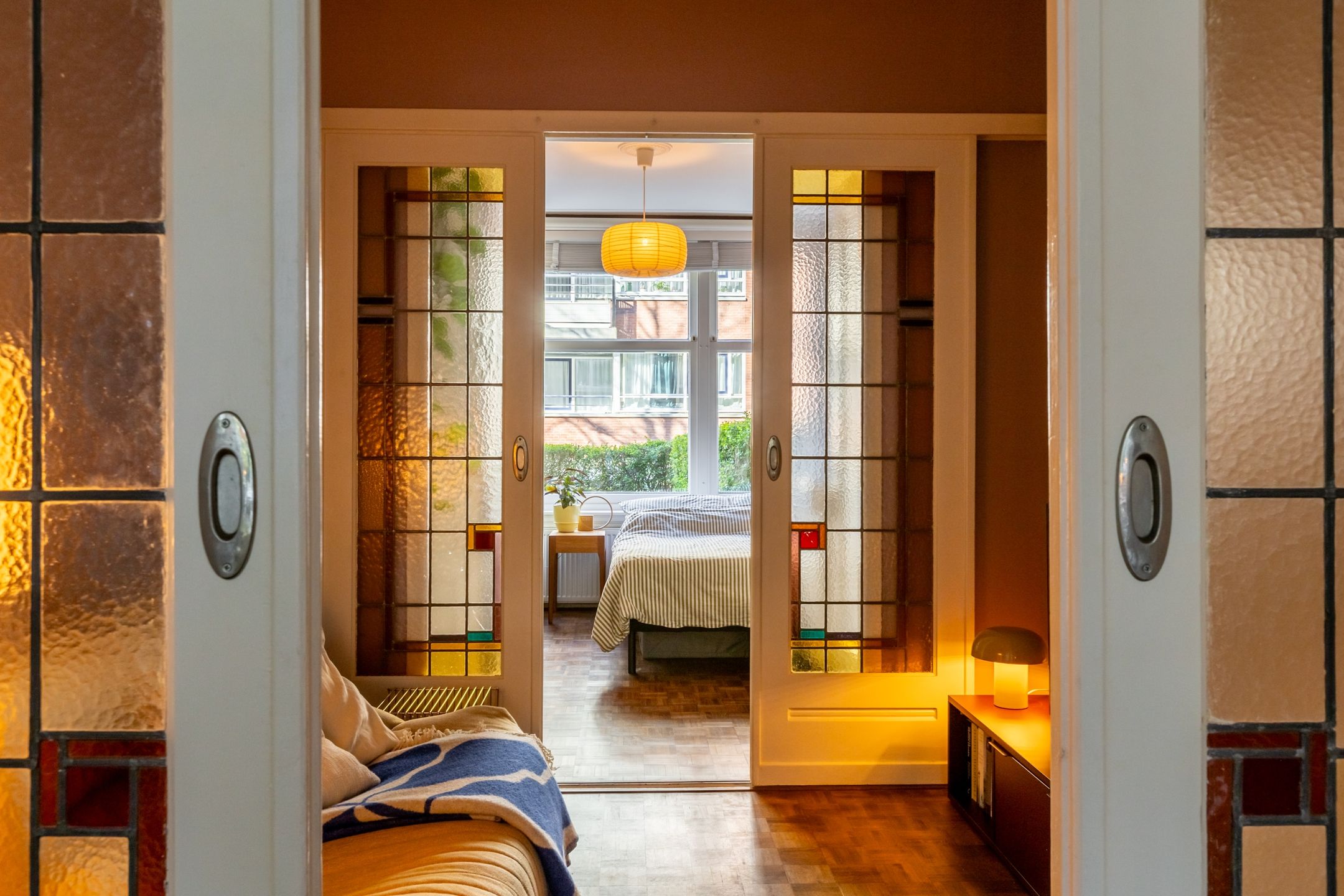 Photo 36 of Donker Curtiusstraat 24-A