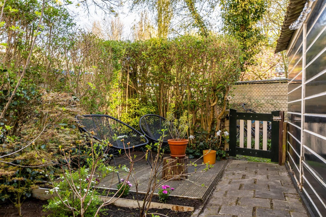 Photo 46 of Donker Curtiusstraat 24-A