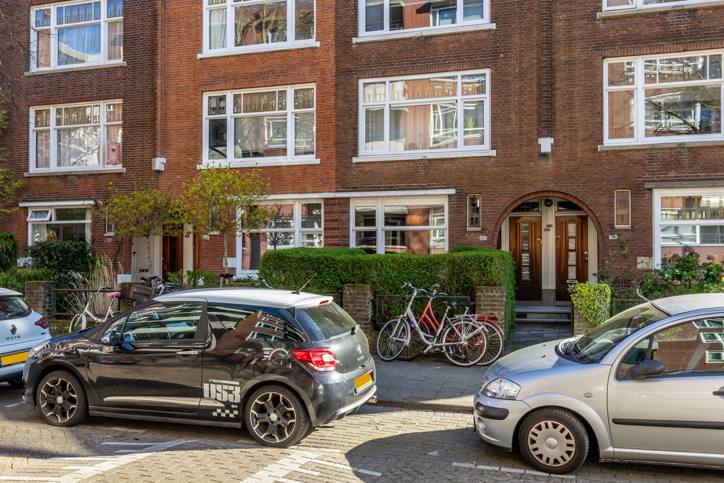 Photo 49 of Donker Curtiusstraat 24-A