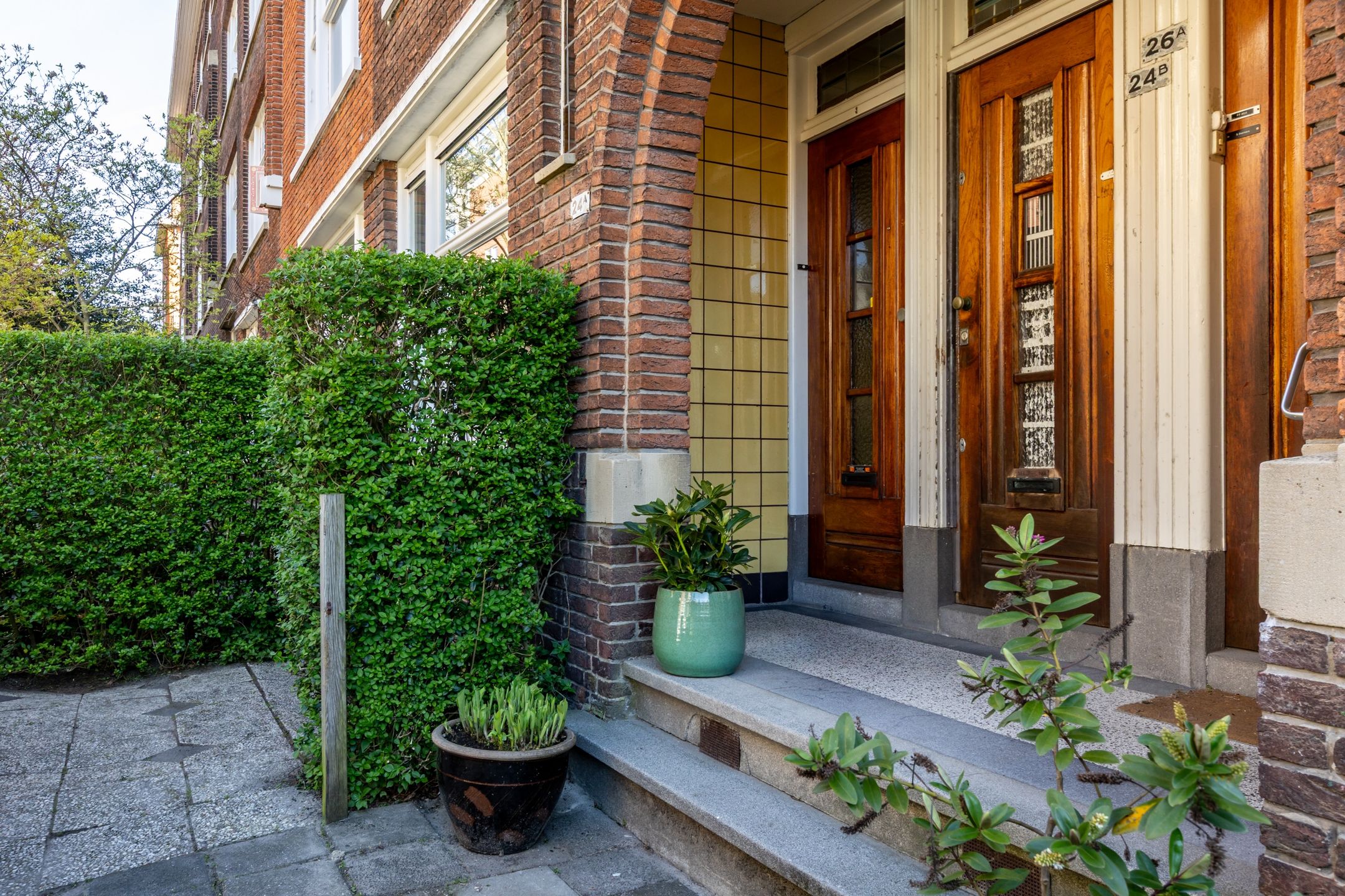 Photo 48 of Donker Curtiusstraat 24-A