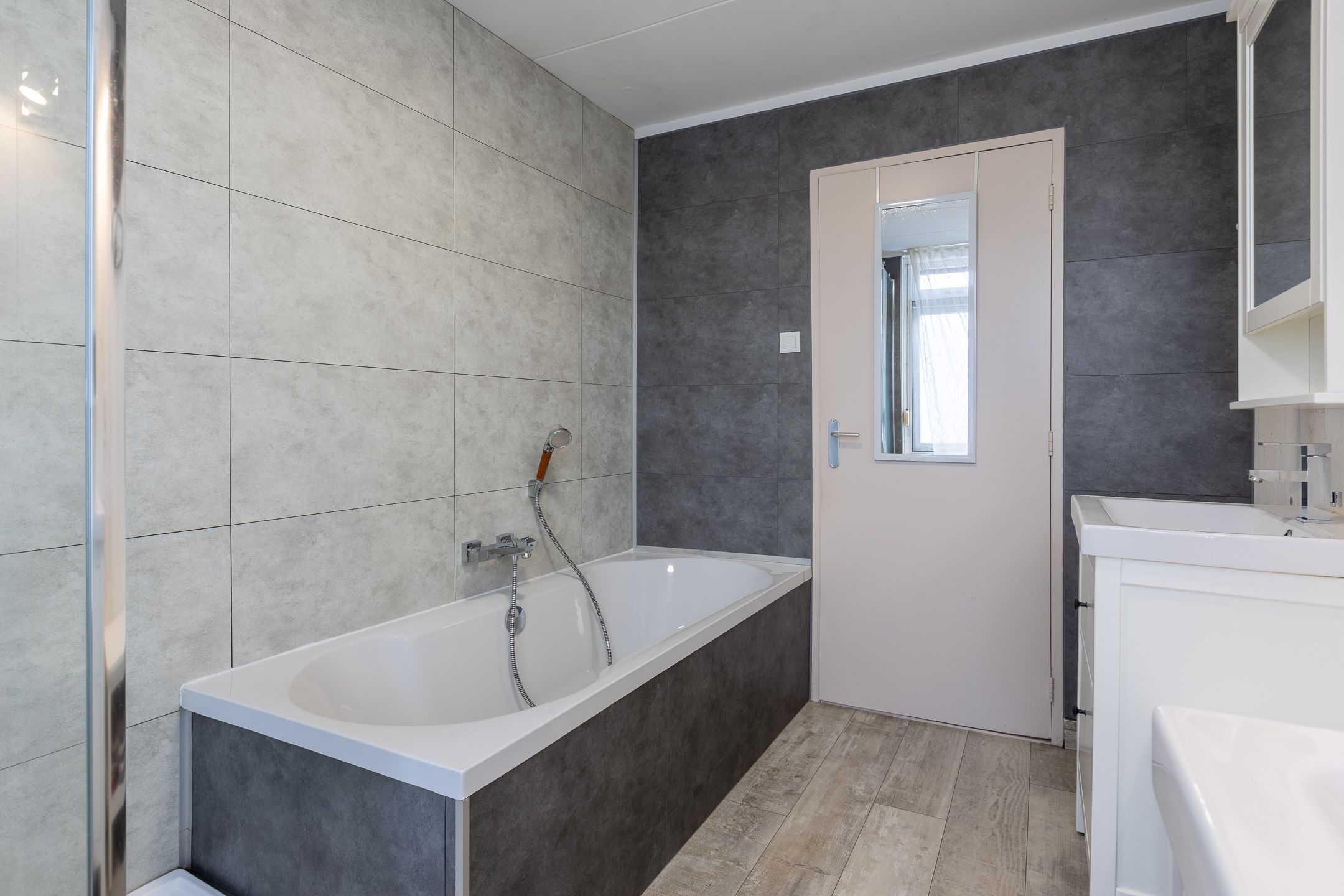 Foto 24 van Grensstraat 45