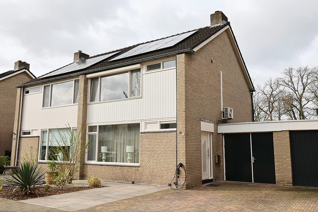 Robijnstraat 15 
