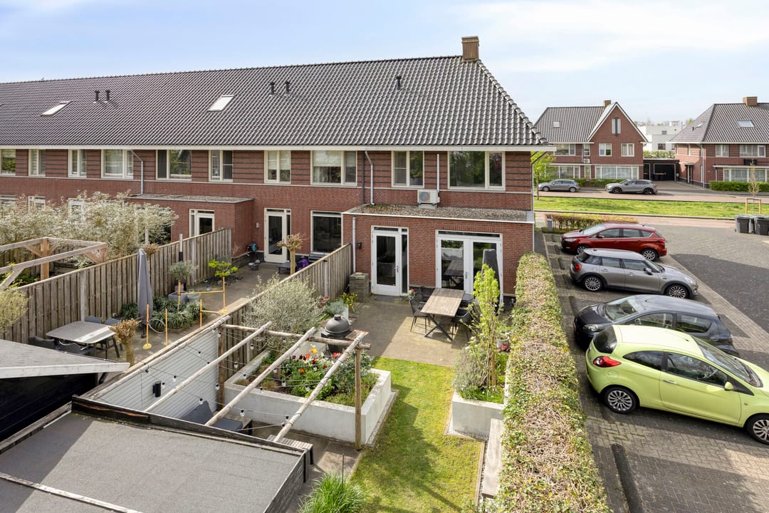 Foto 46 van Vriezenveenstraat 77