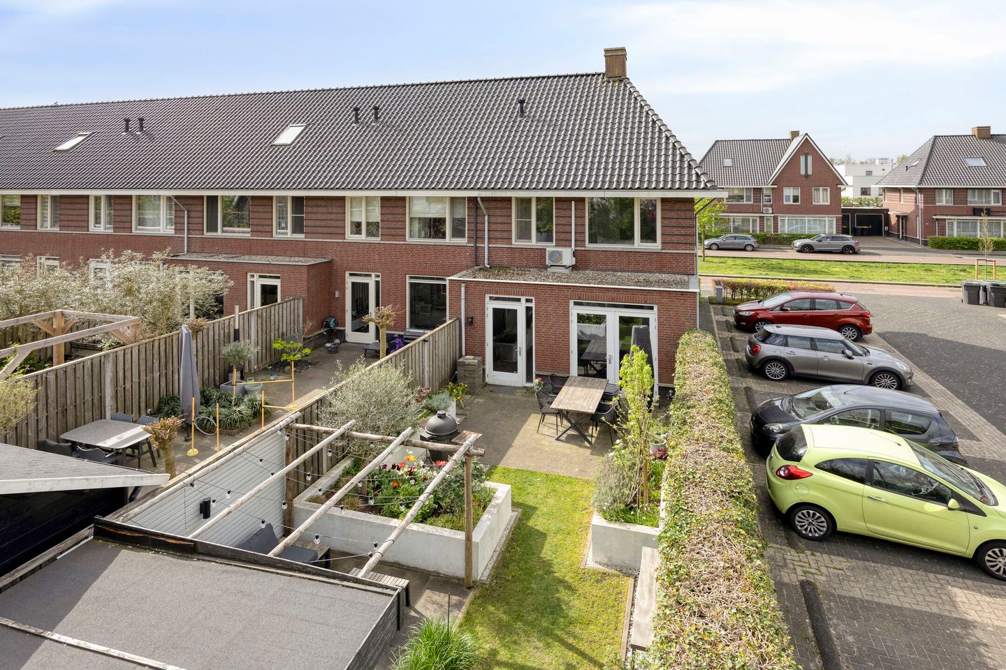 Foto 64 van Vriezenveenstraat 77