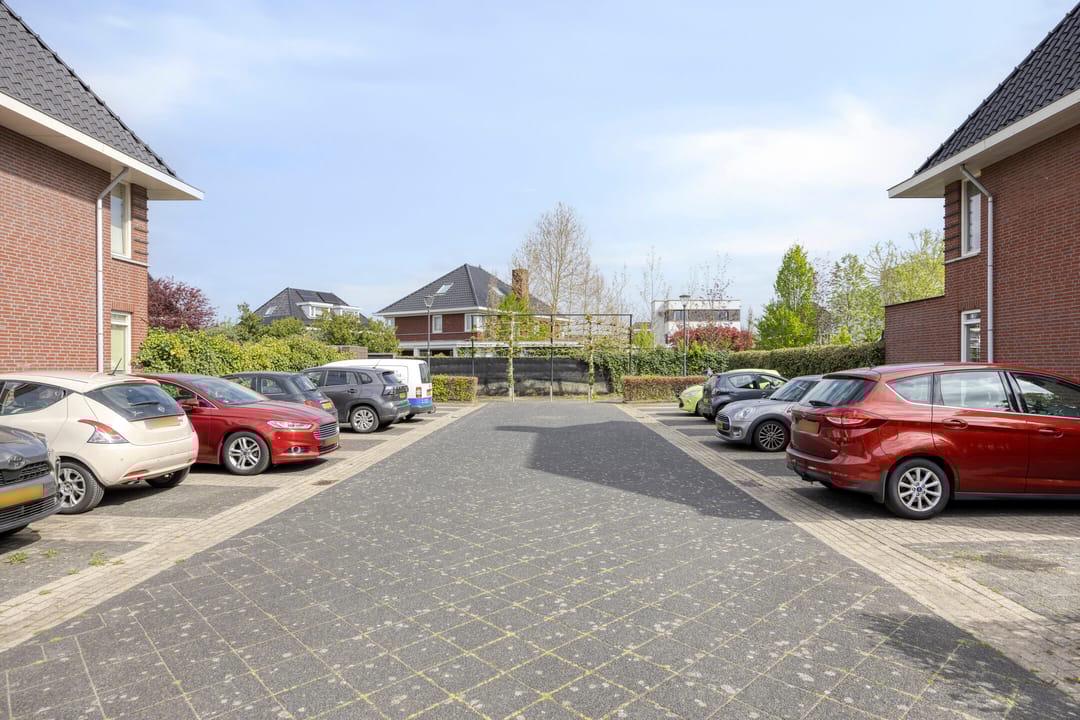 Foto 68 van Vriezenveenstraat 77