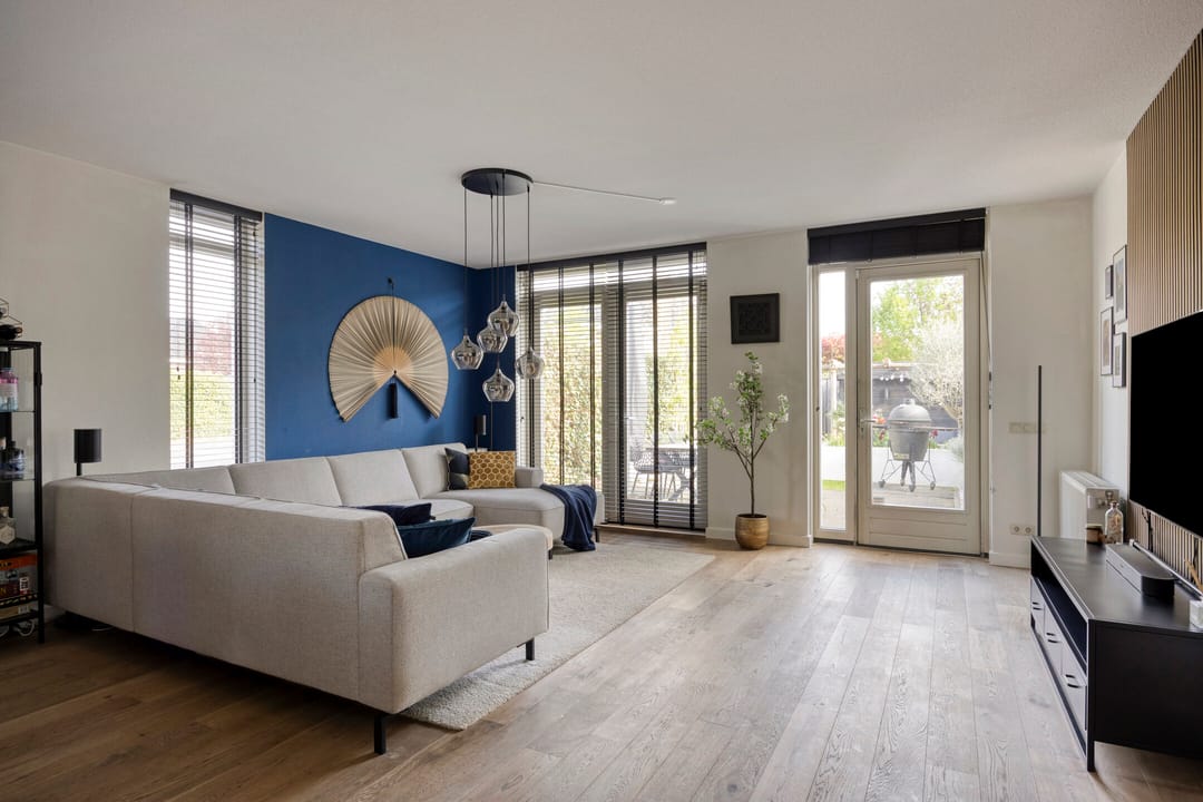 Foto 2 van Vriezenveenstraat 77