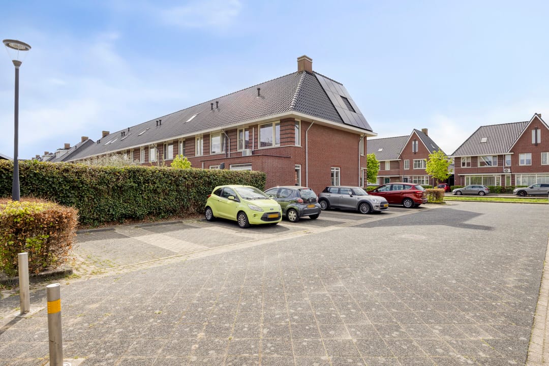 Foto 67 van Vriezenveenstraat 77