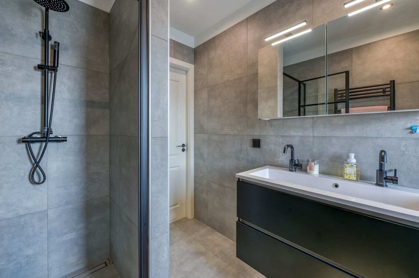 Foto 4 van 1e Braamstraat 11