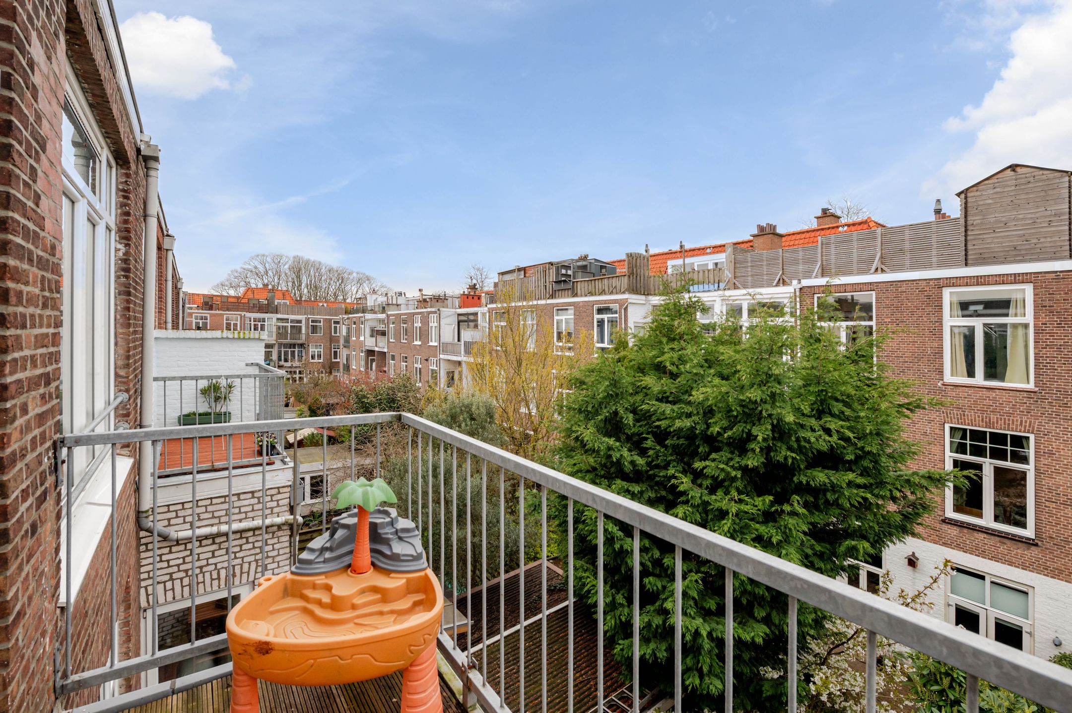 Foto 42 van 1e Braamstraat 11