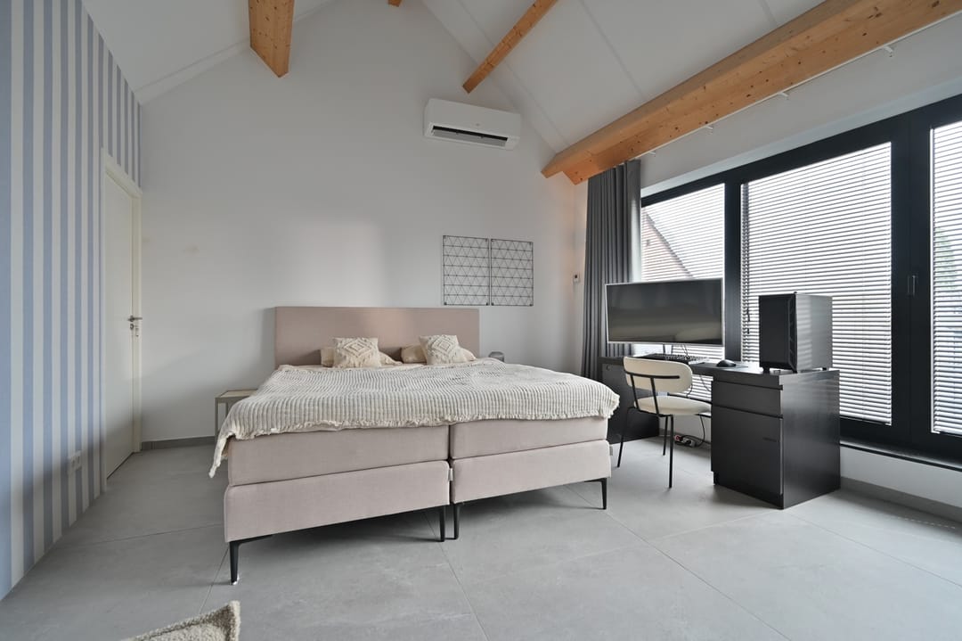 Luxurious Energy-Efficient Villa Near Maastricht — 16