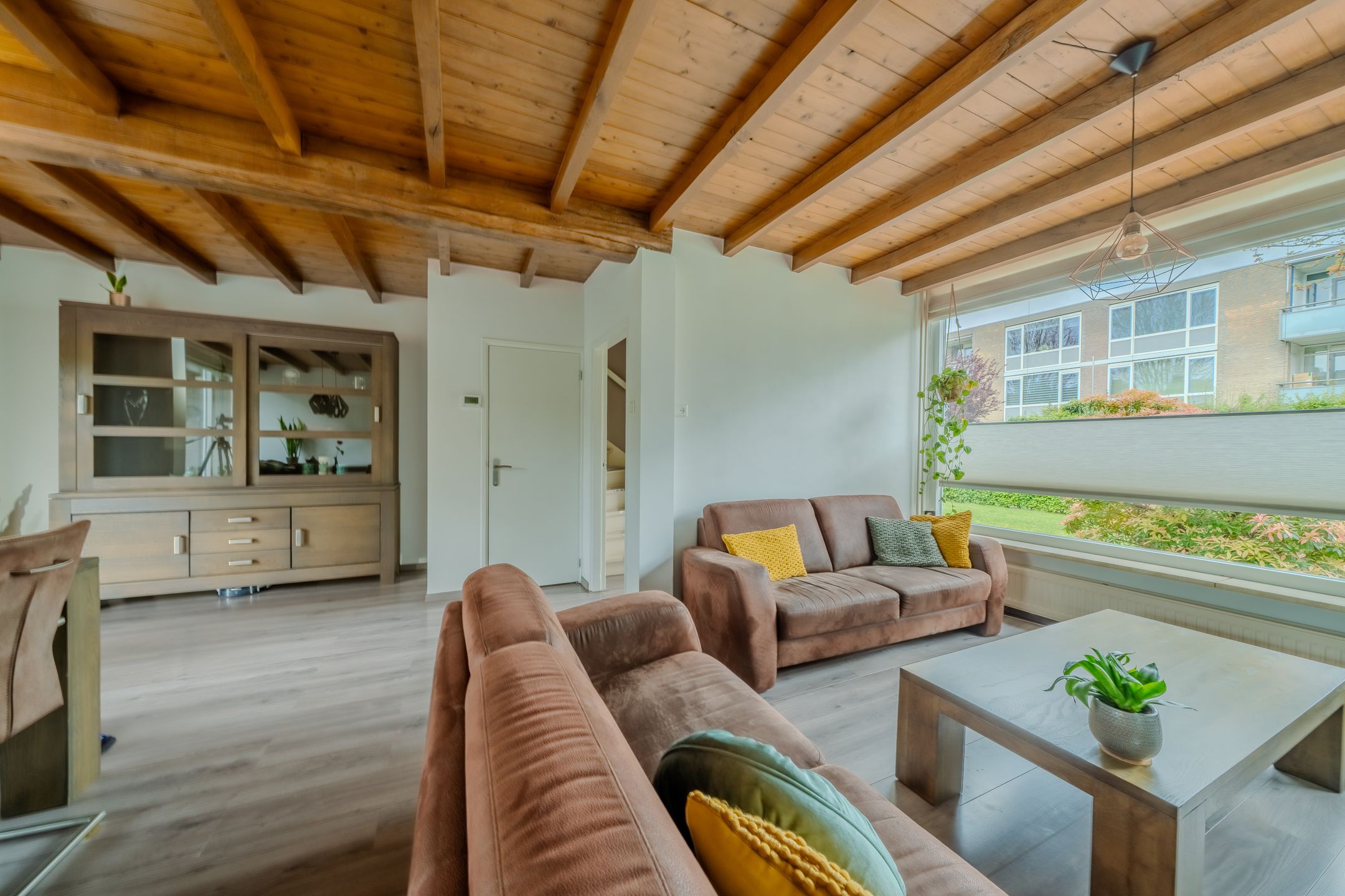 Foto 9 van Witte de Withstraat 23