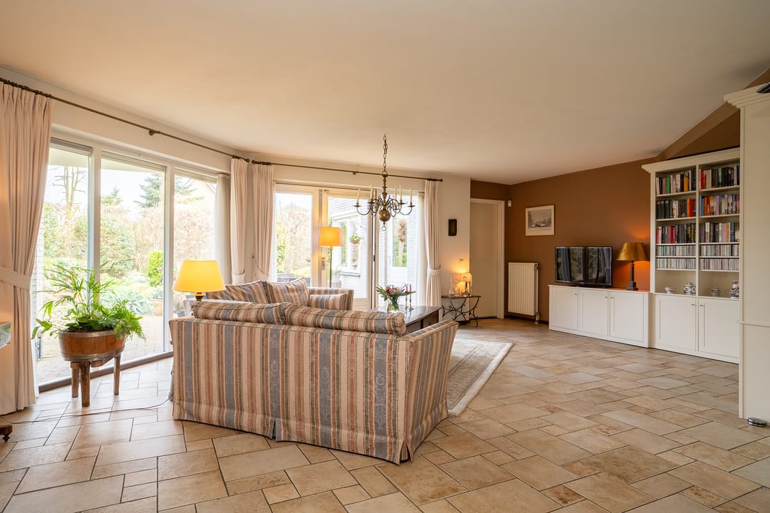 Foto 8 van Suze Robertsonlaan 27