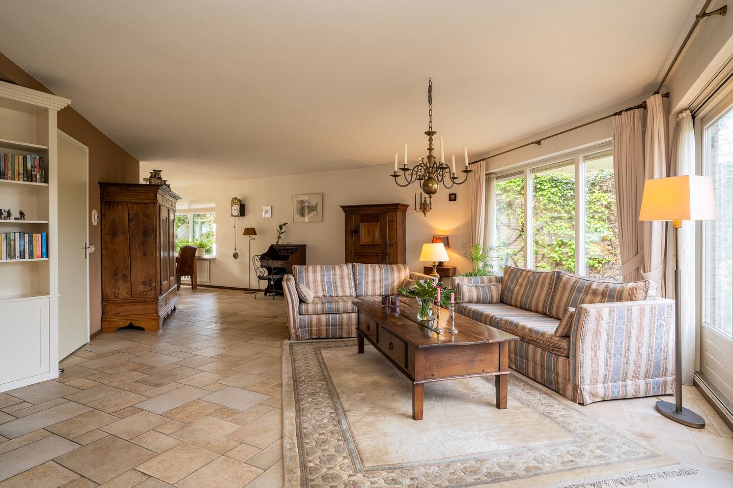 Foto 10 van Suze Robertsonlaan 27