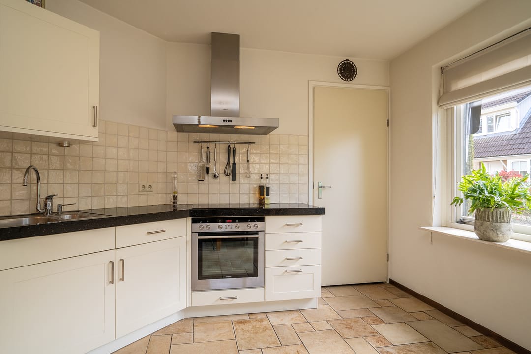 Foto 16 van Suze Robertsonlaan 27