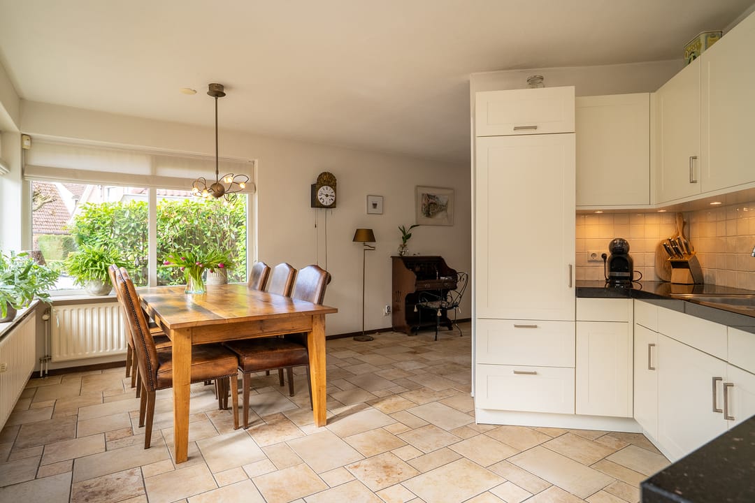 Foto 17 van Suze Robertsonlaan 27