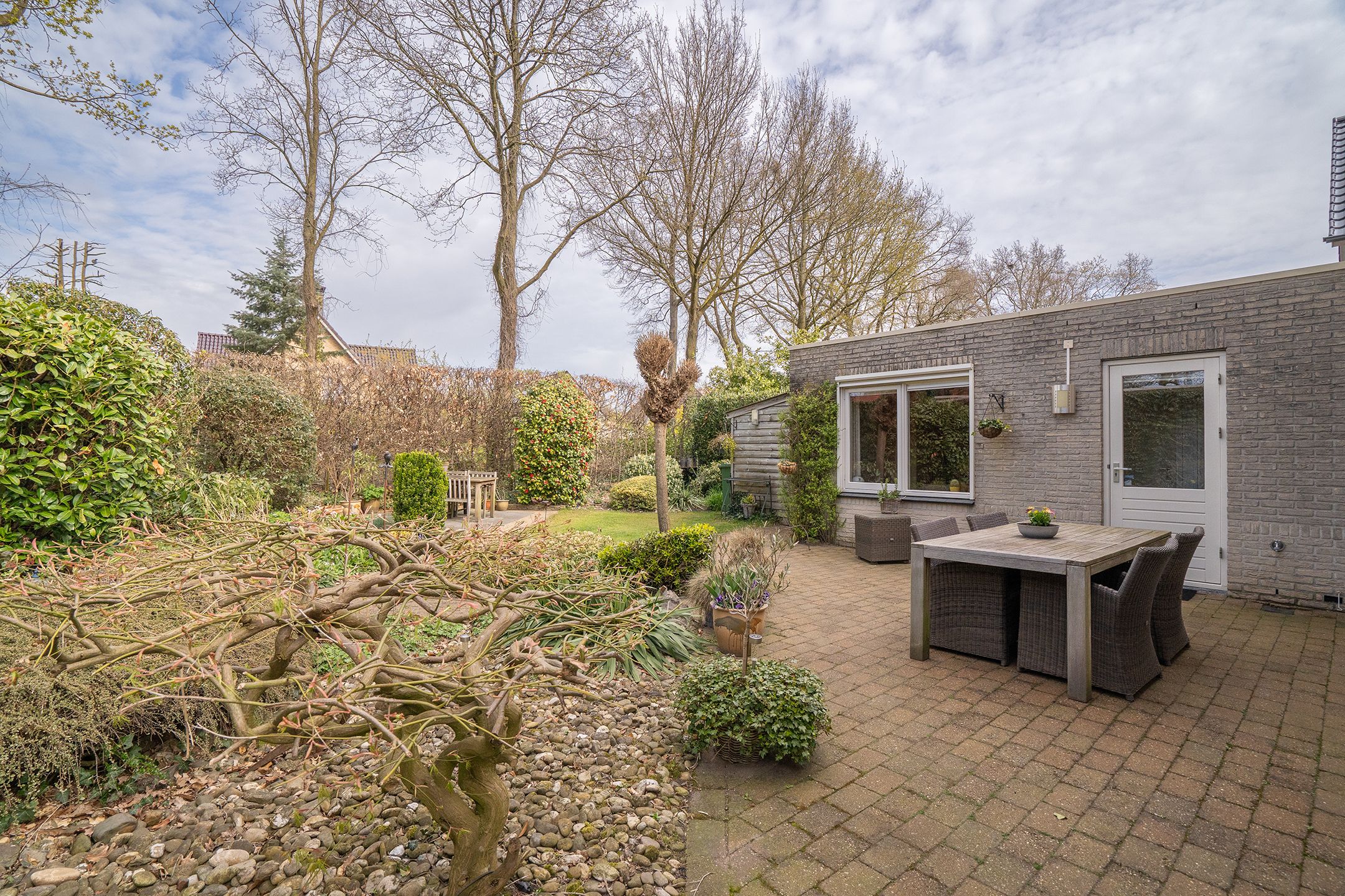 Foto 39 van Suze Robertsonlaan 27