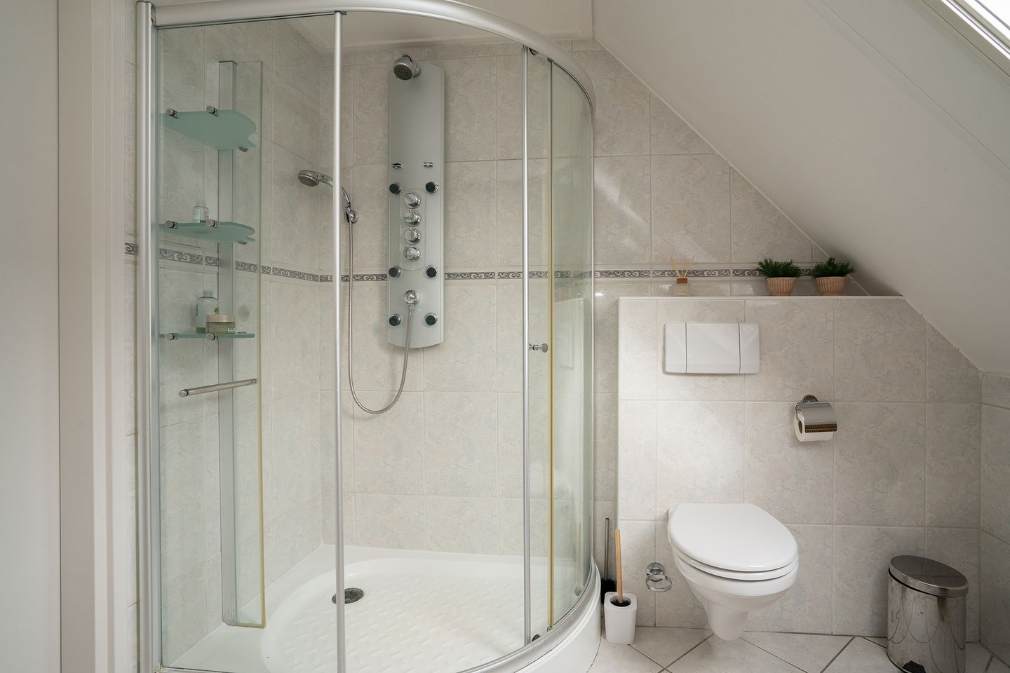 Foto 35 van Suze Robertsonlaan 27