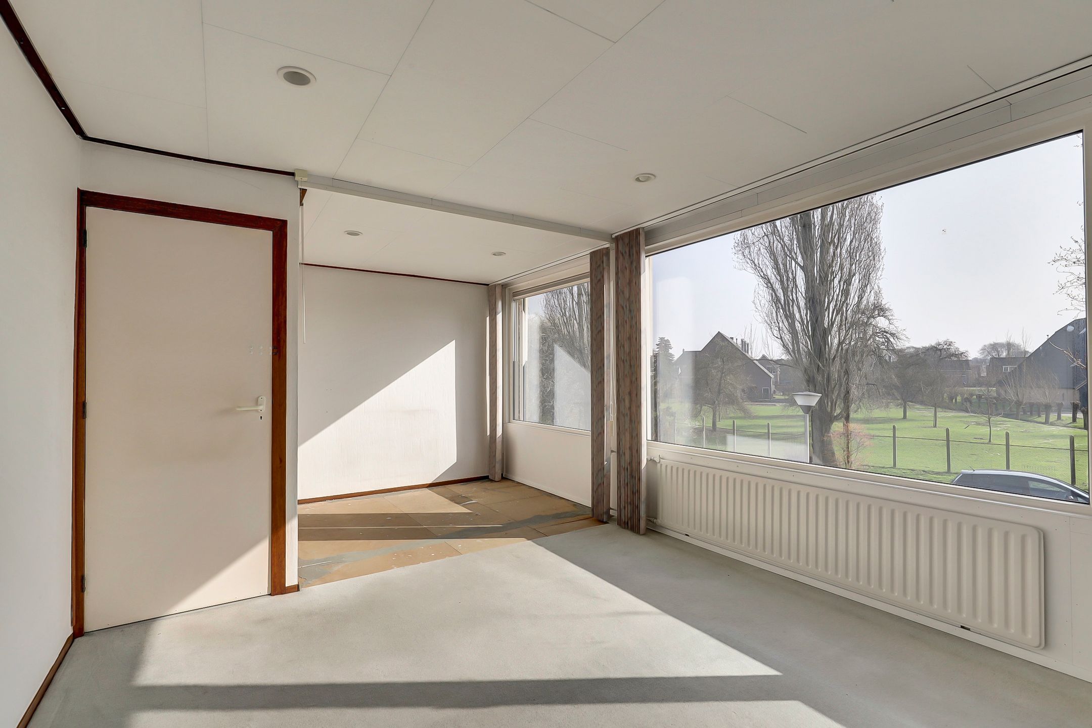 Foto 24 van Albert Cuypstraat 14