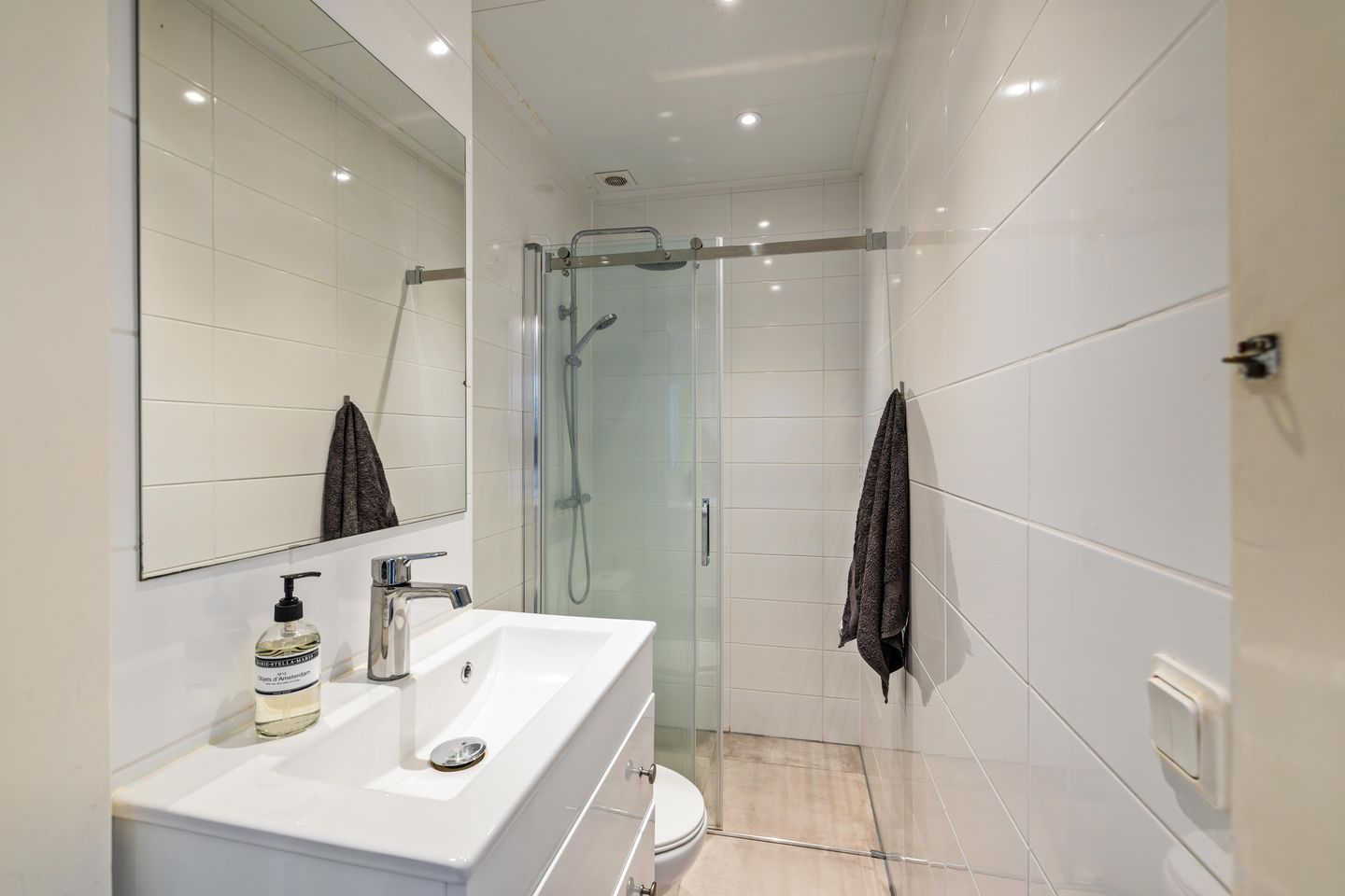 Foto 4 van Abel Tasmanstraat 9