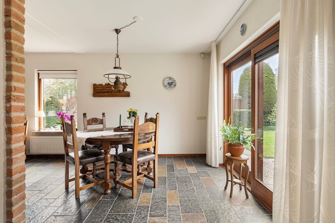 Foto 7 van 2e Barendrechtseweg 258