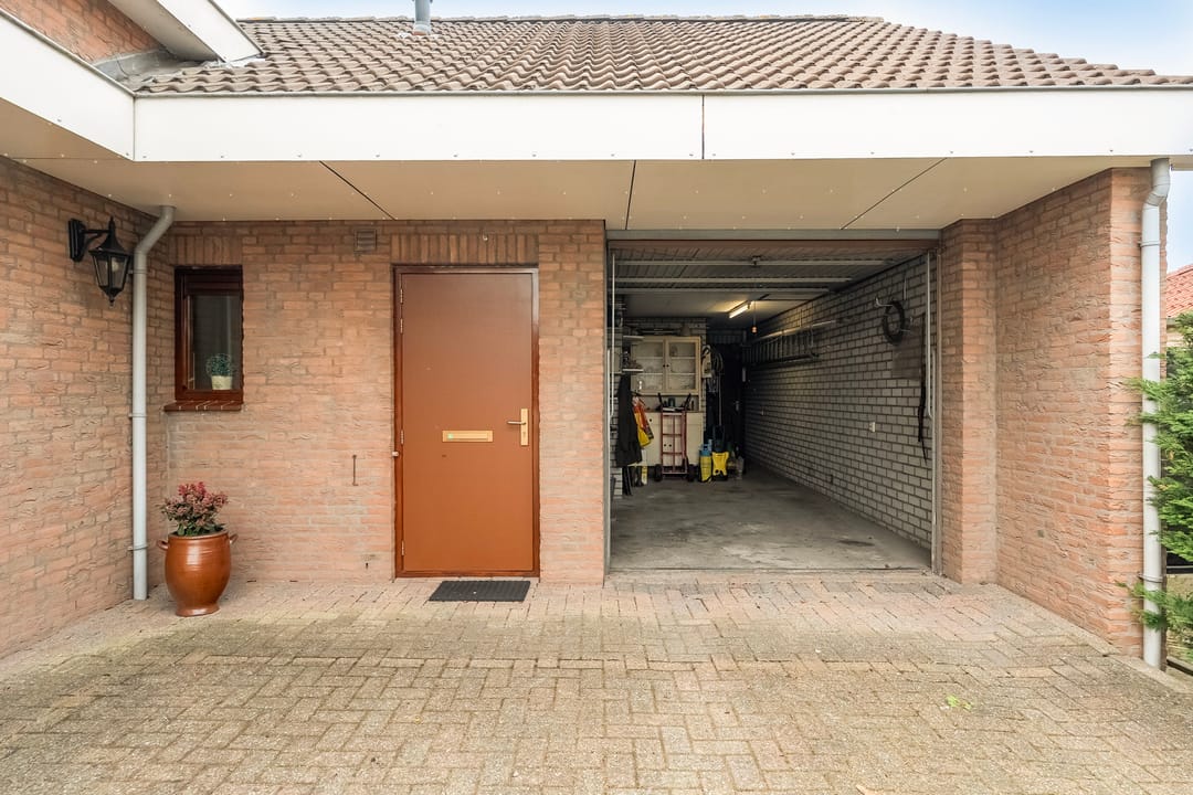 Foto 32 van 2e Barendrechtseweg 258