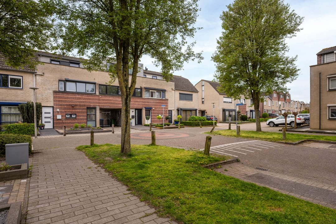 Foto 41 van Oostlaan 99