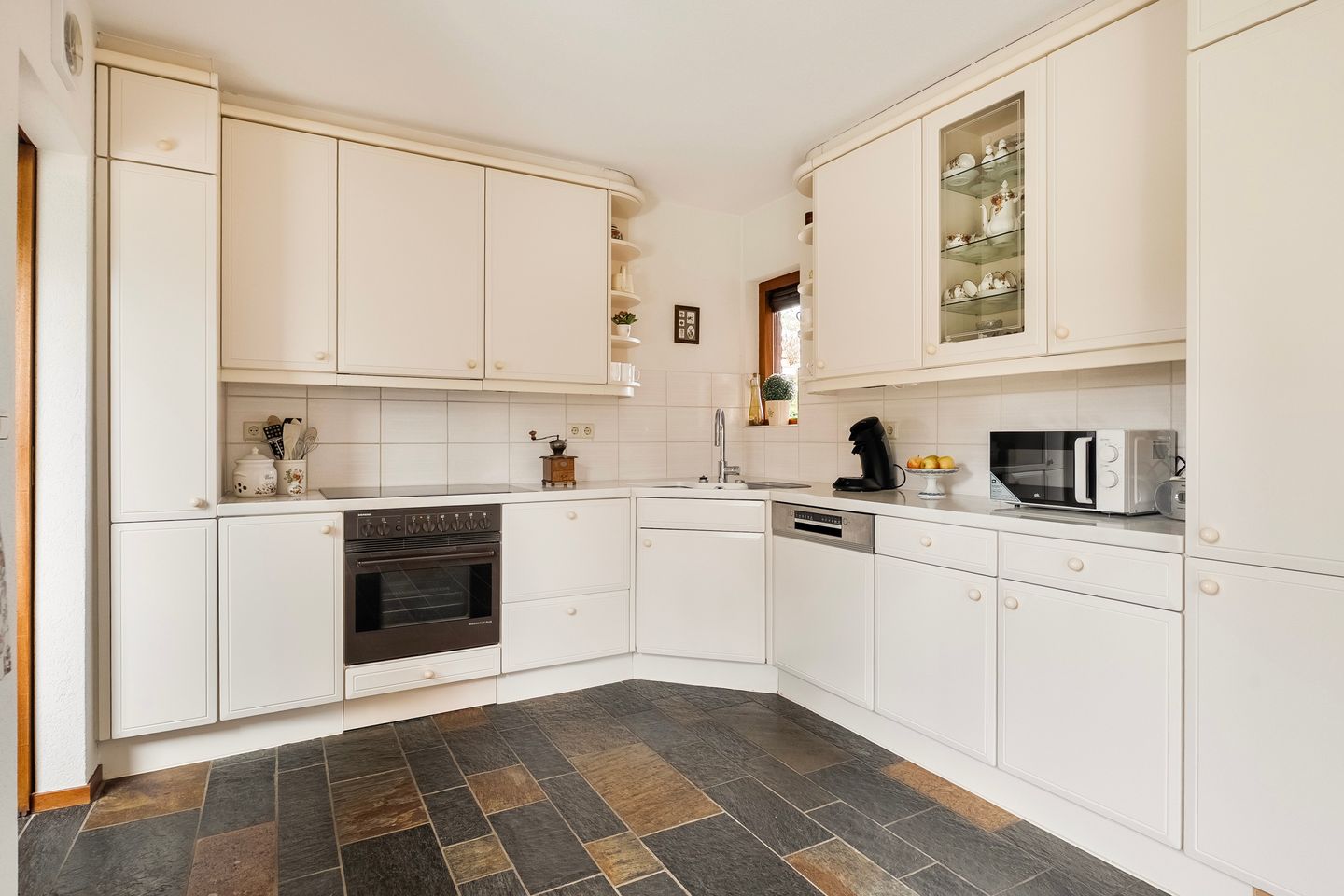 Foto 10 van 2e Barendrechtseweg 258