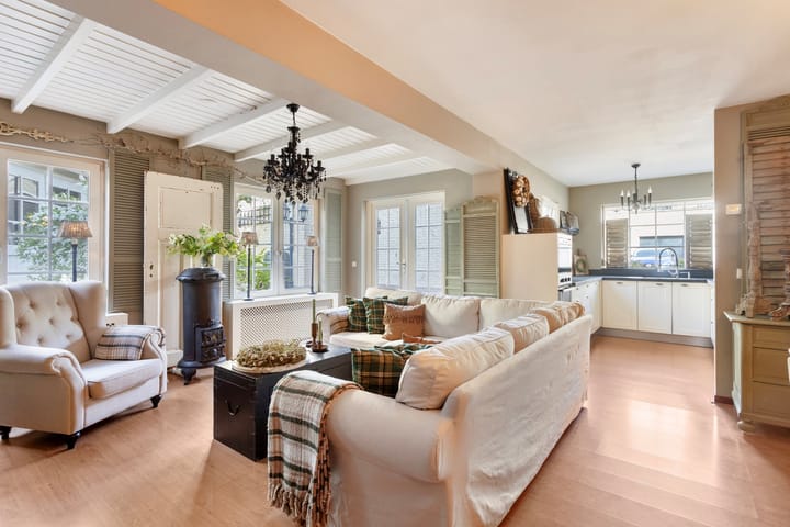 Foto 2 van Leugaruwe 11