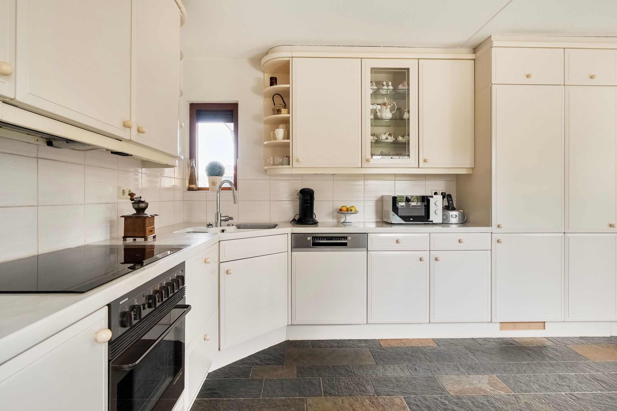 Foto 9 van 2e Barendrechtseweg 258