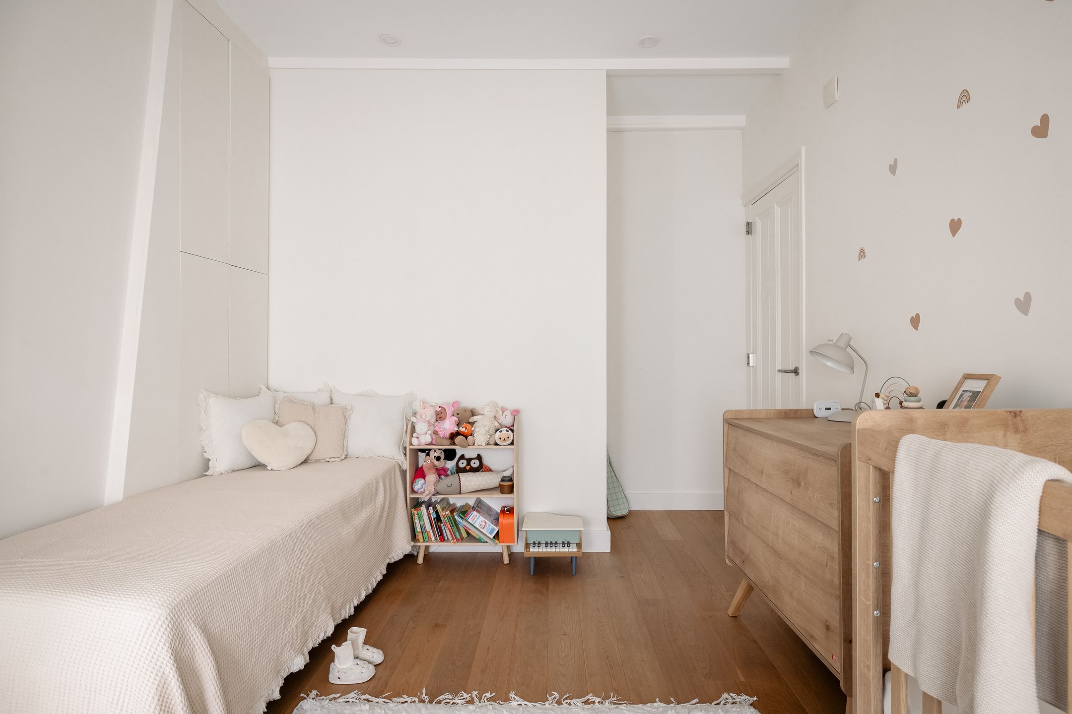 Spacious and Light Upper Apartment in Haarlem's Green Kleverpark — 42