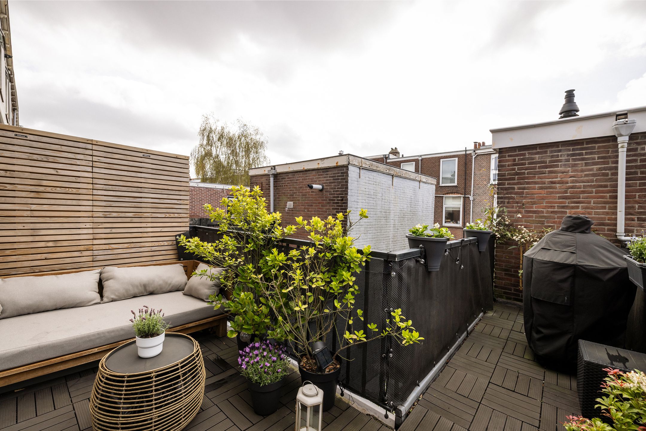 Spacious and Light Upper Apartment in Haarlem's Green Kleverpark — 24