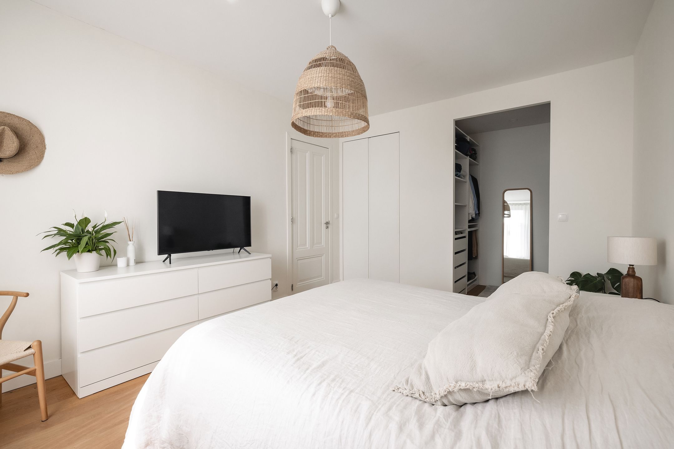 Spacious and Light Upper Apartment in Haarlem's Green Kleverpark — 36