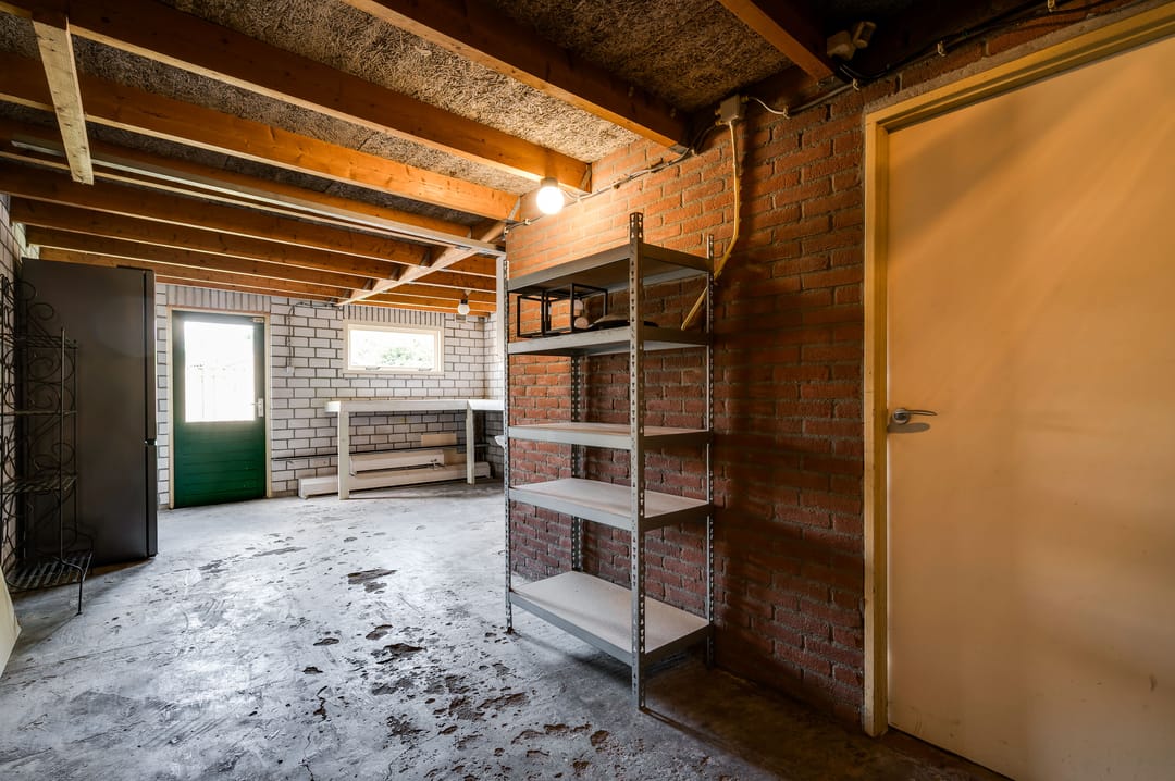 Photo 23 of Kanakker 34