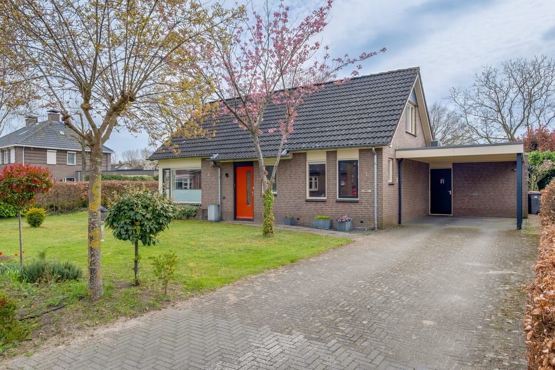 Foto 31 van Nachtegaalstraat 1