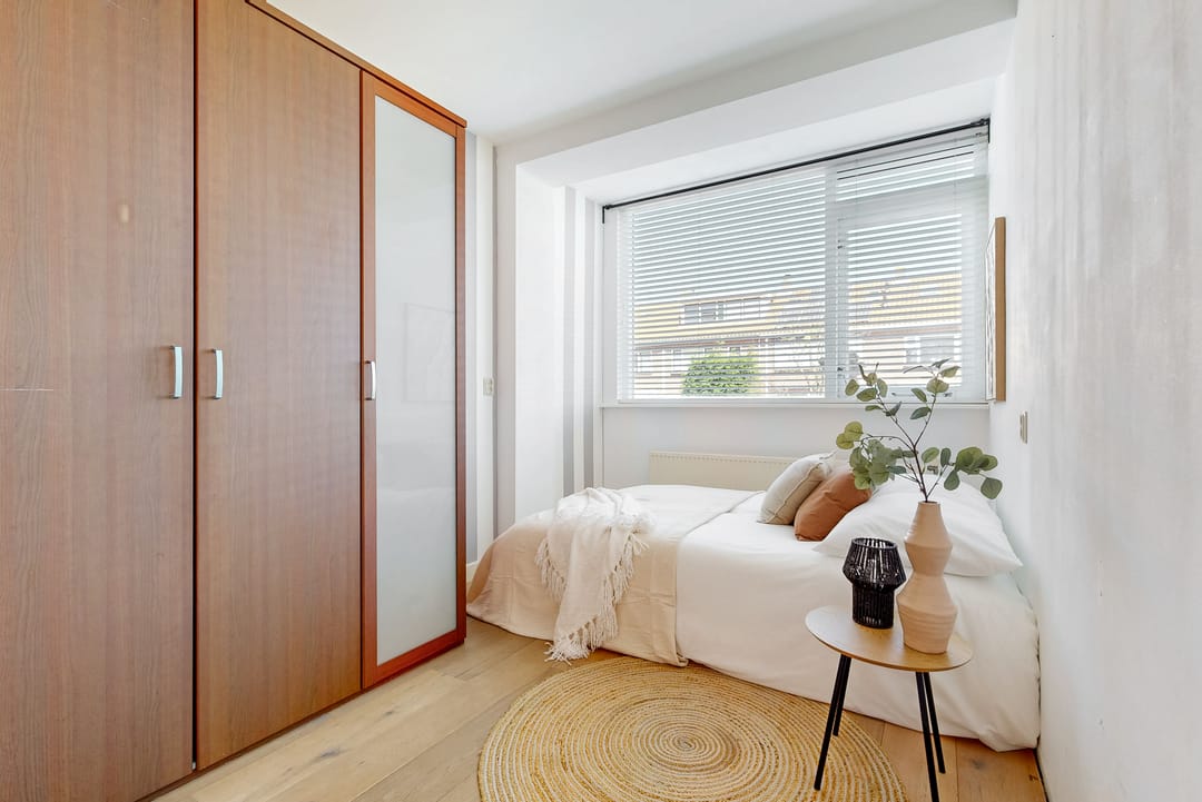 Spacious and Bright 3-Room Apartment with Large Garden and Practice Space — 13