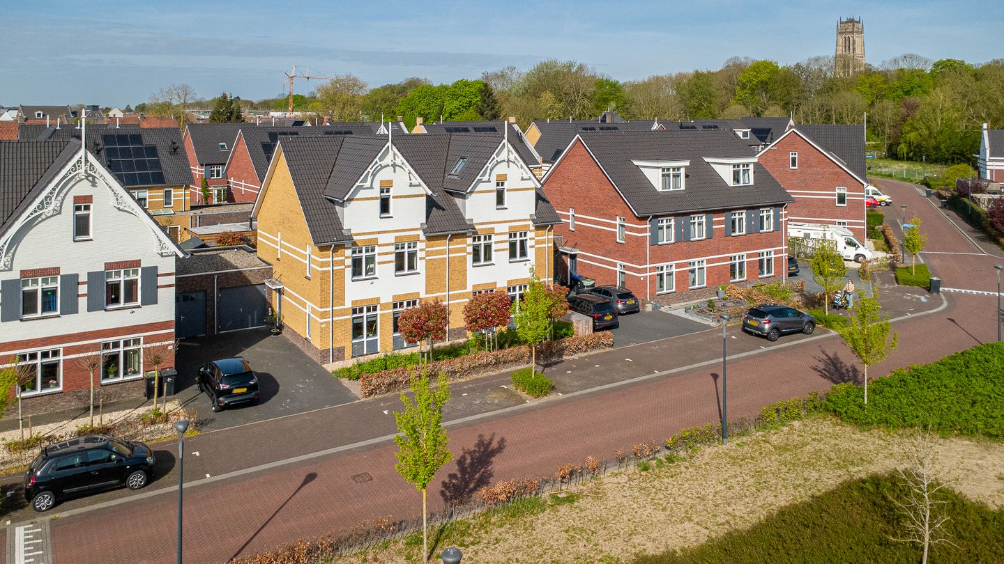 Photo 59 of Johanna Westerdijklaan 12