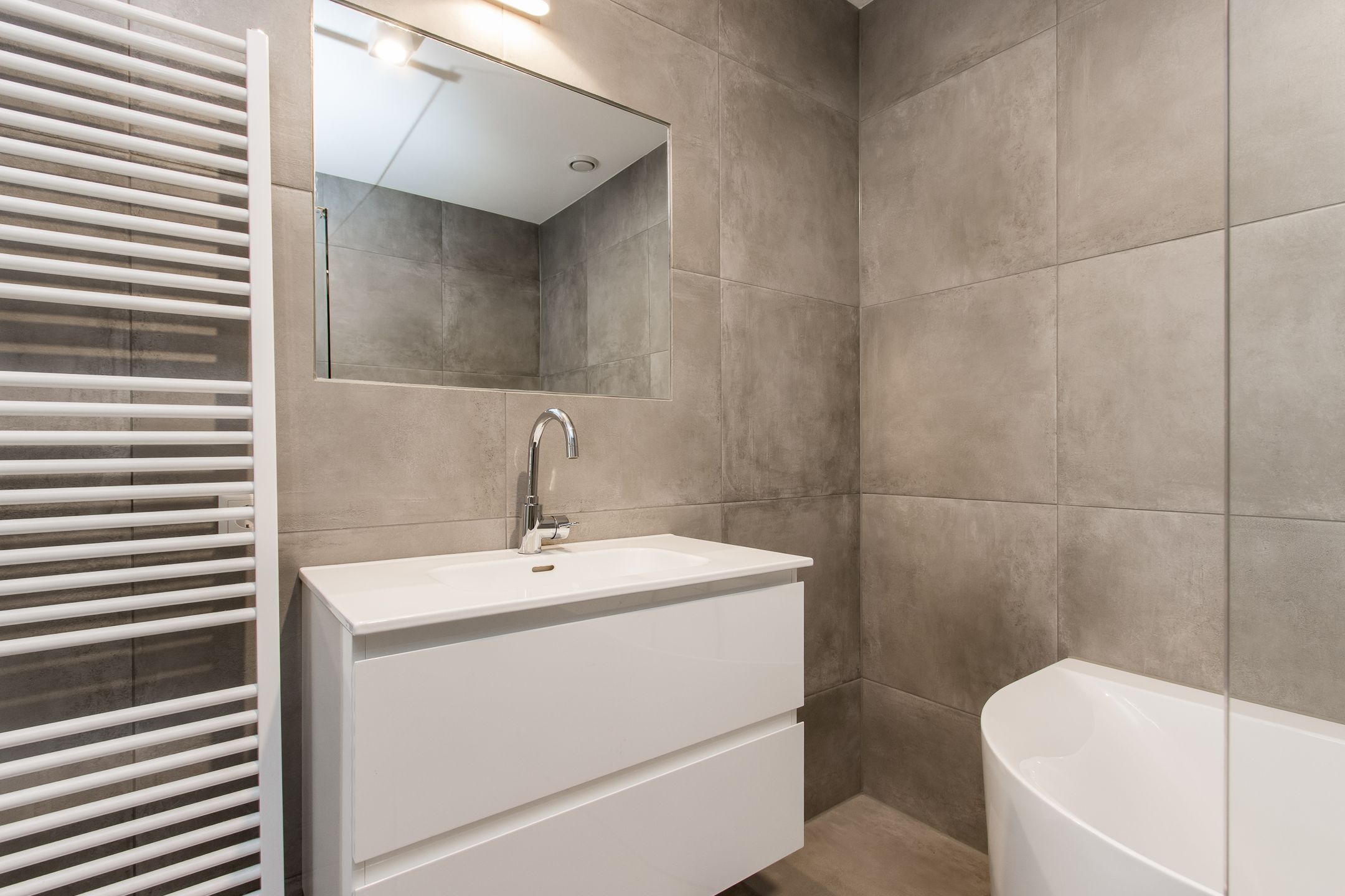 Photo 36 of Johanna Westerdijklaan 12