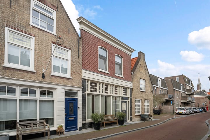 Zuiddijk 10 main image