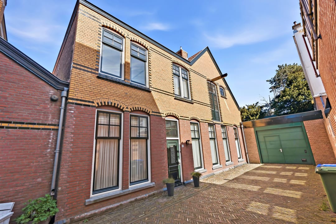 Foto 1 van Johan van Oldenbarneveltlaan 53