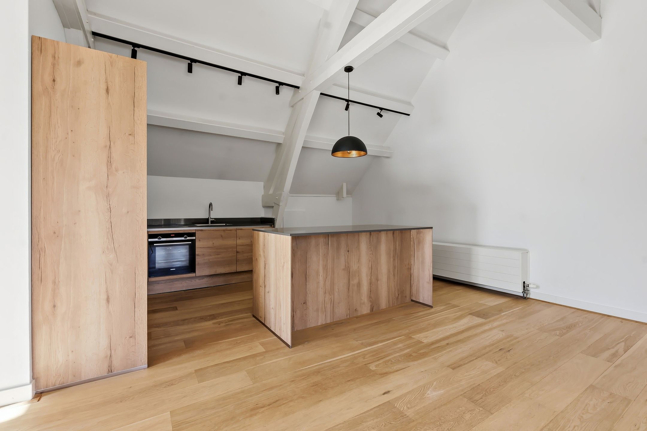 Foto 15 van Johan van Oldenbarneveltlaan 53