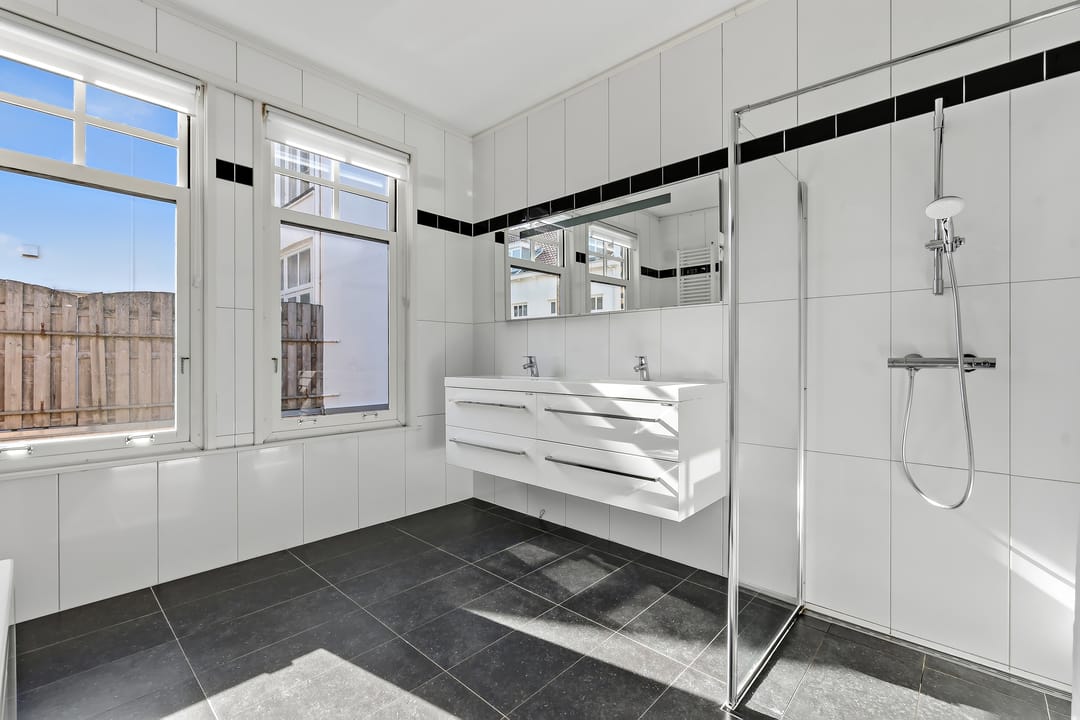 Foto 23 van Johan van Oldenbarneveltlaan 53