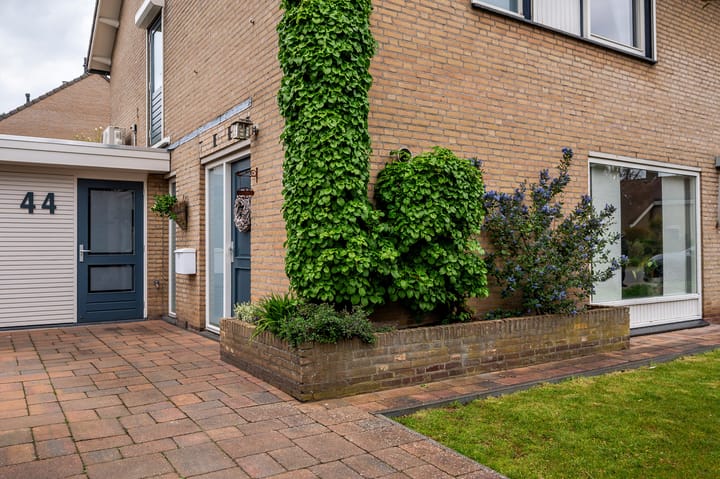 Foto 2 van Burgemeester van Deelensingel 44