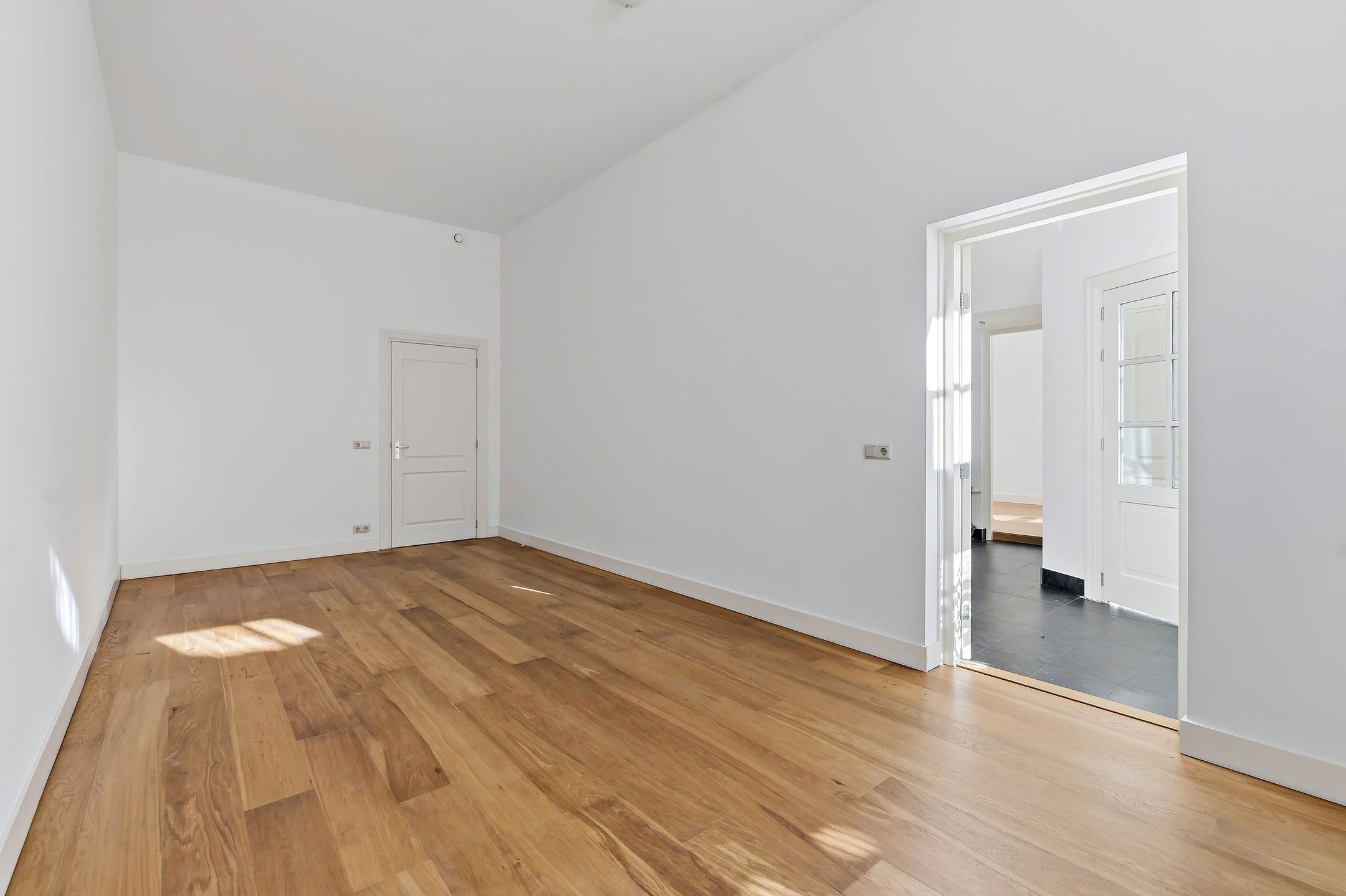 Foto 36 van Johan van Oldenbarneveltlaan 53