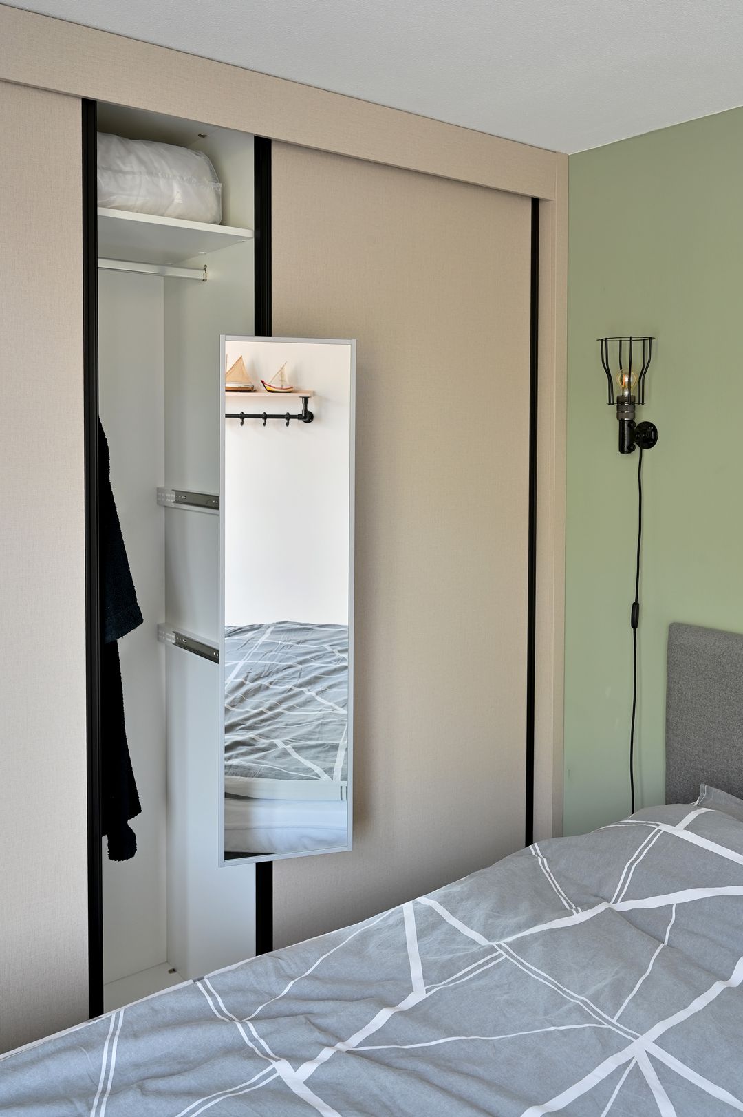 Foto 17 van Van Swindendwarsstraat 66