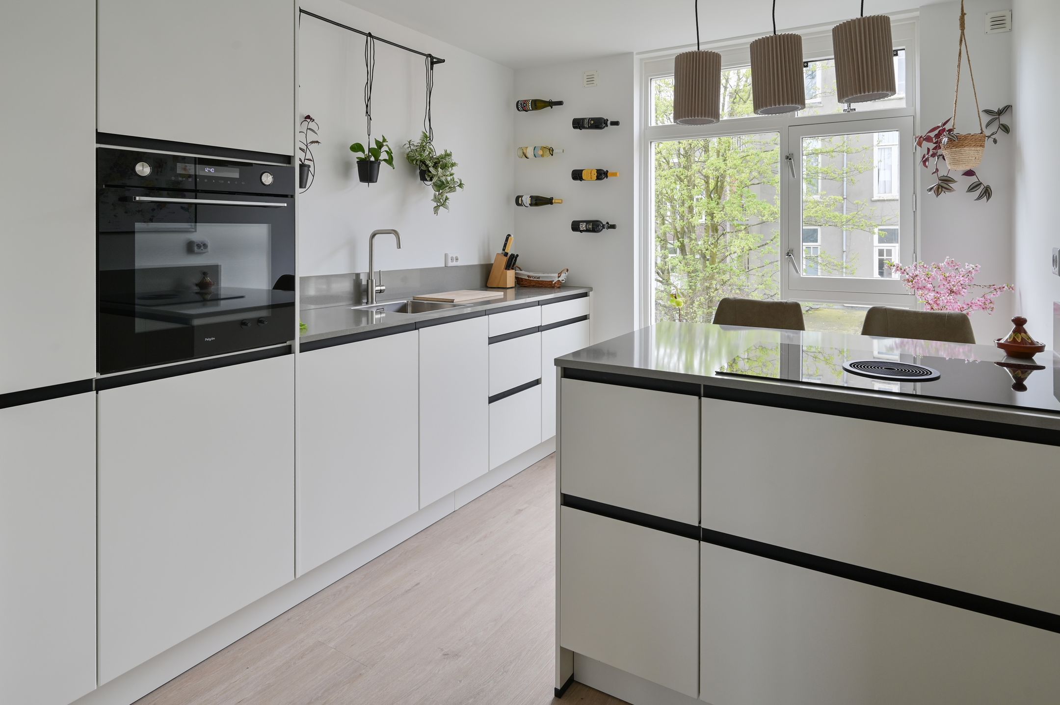 Foto 9 van Van Swindendwarsstraat 66