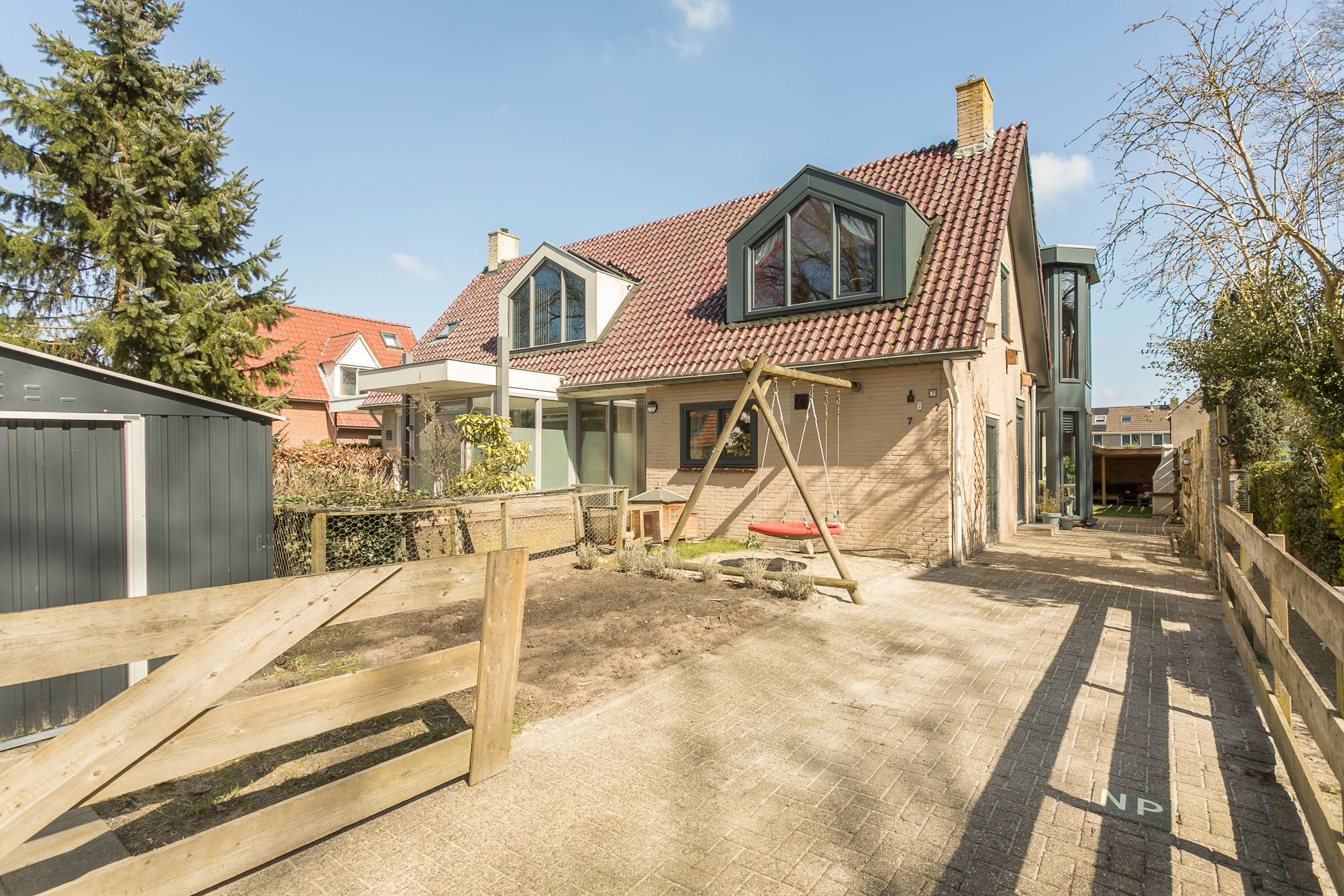 Foto 3 van Schoolstraat 7