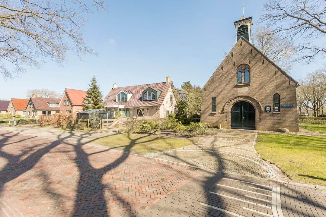 Foto 2 van Schoolstraat 7