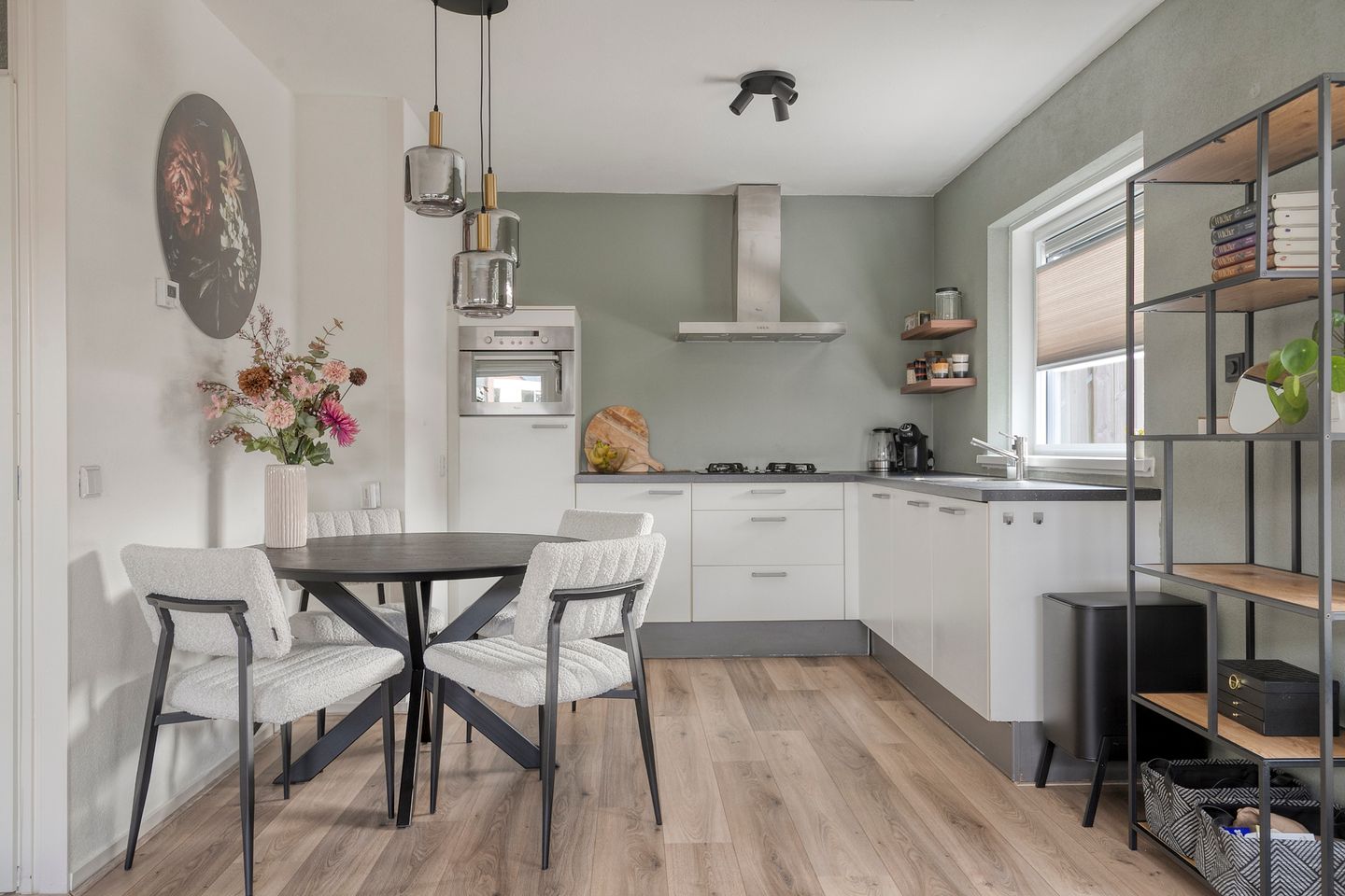 Foto 14 van Thomsonstraat 106