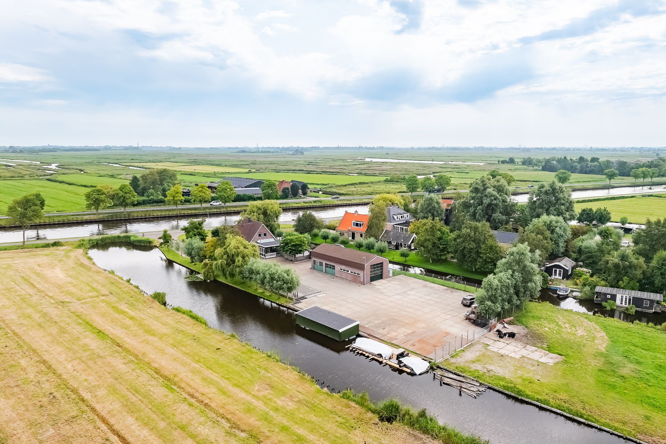 Photo 30 of Kanaaldijk 6